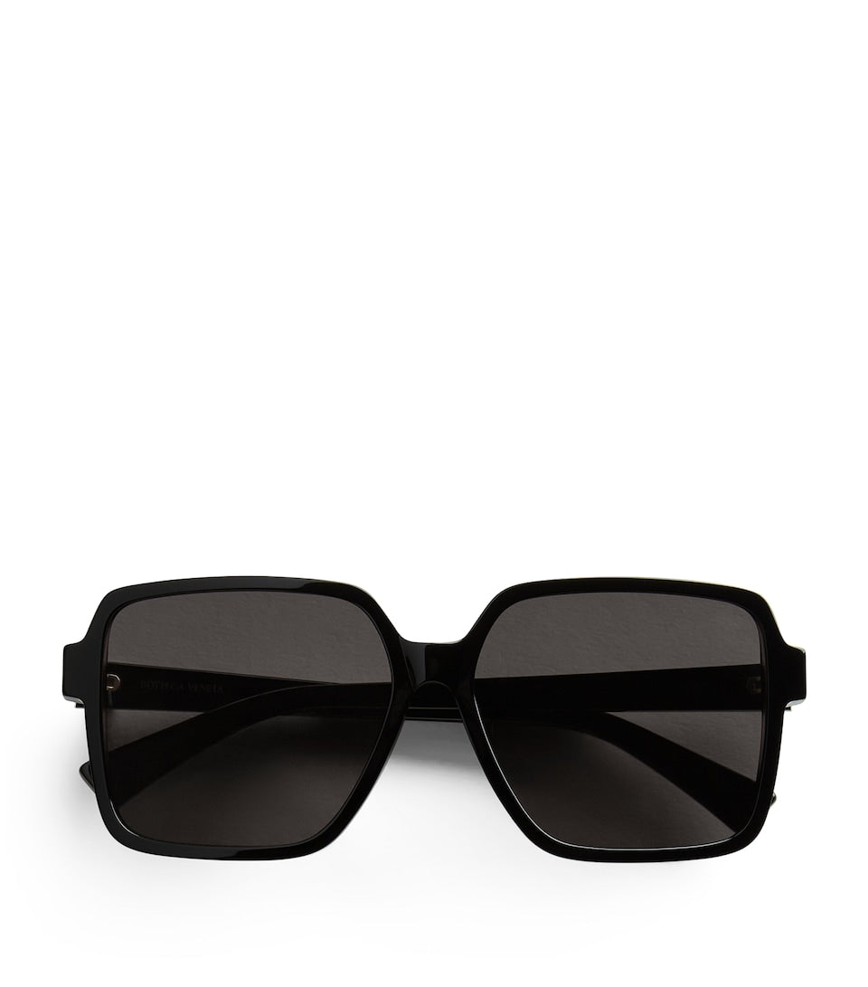 Timeless Gold-Tone Sunglasses with Recycled Acetate Frame