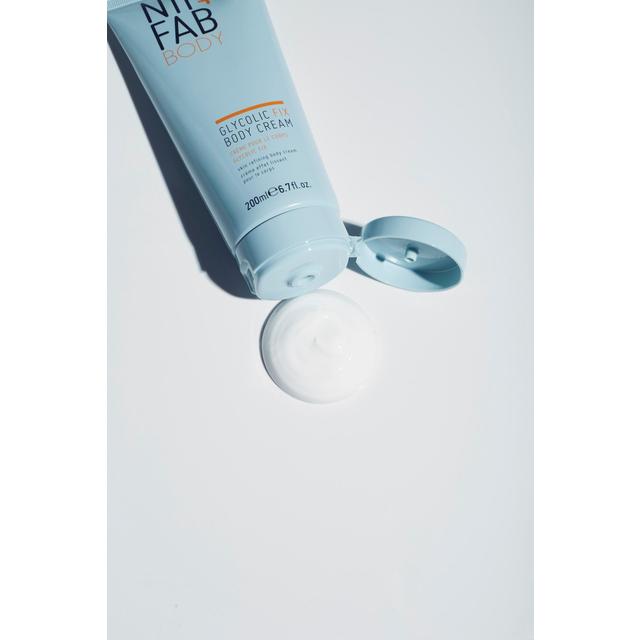 Nip+Fab Glycolic Fix Body Cream   200ml GOODS M&S   