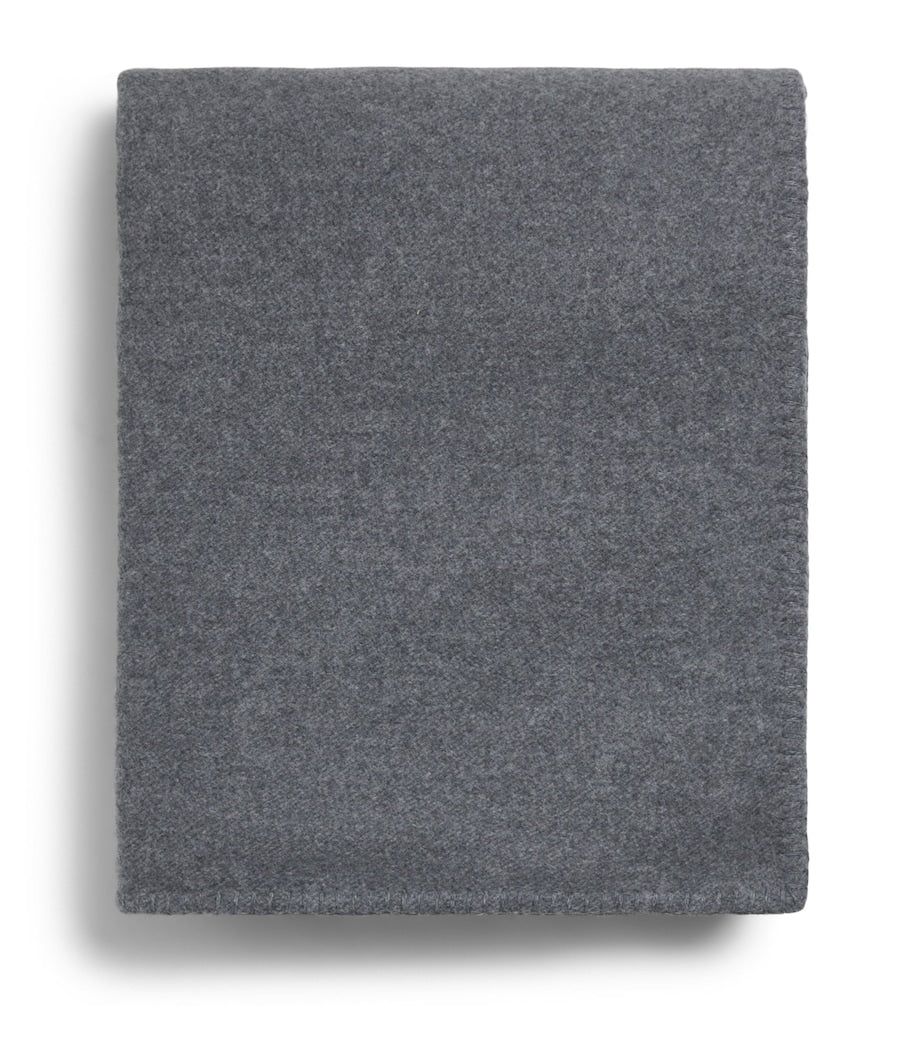 Harrods of London Valatzu reversible blanket 137cm x 180cm, UK version