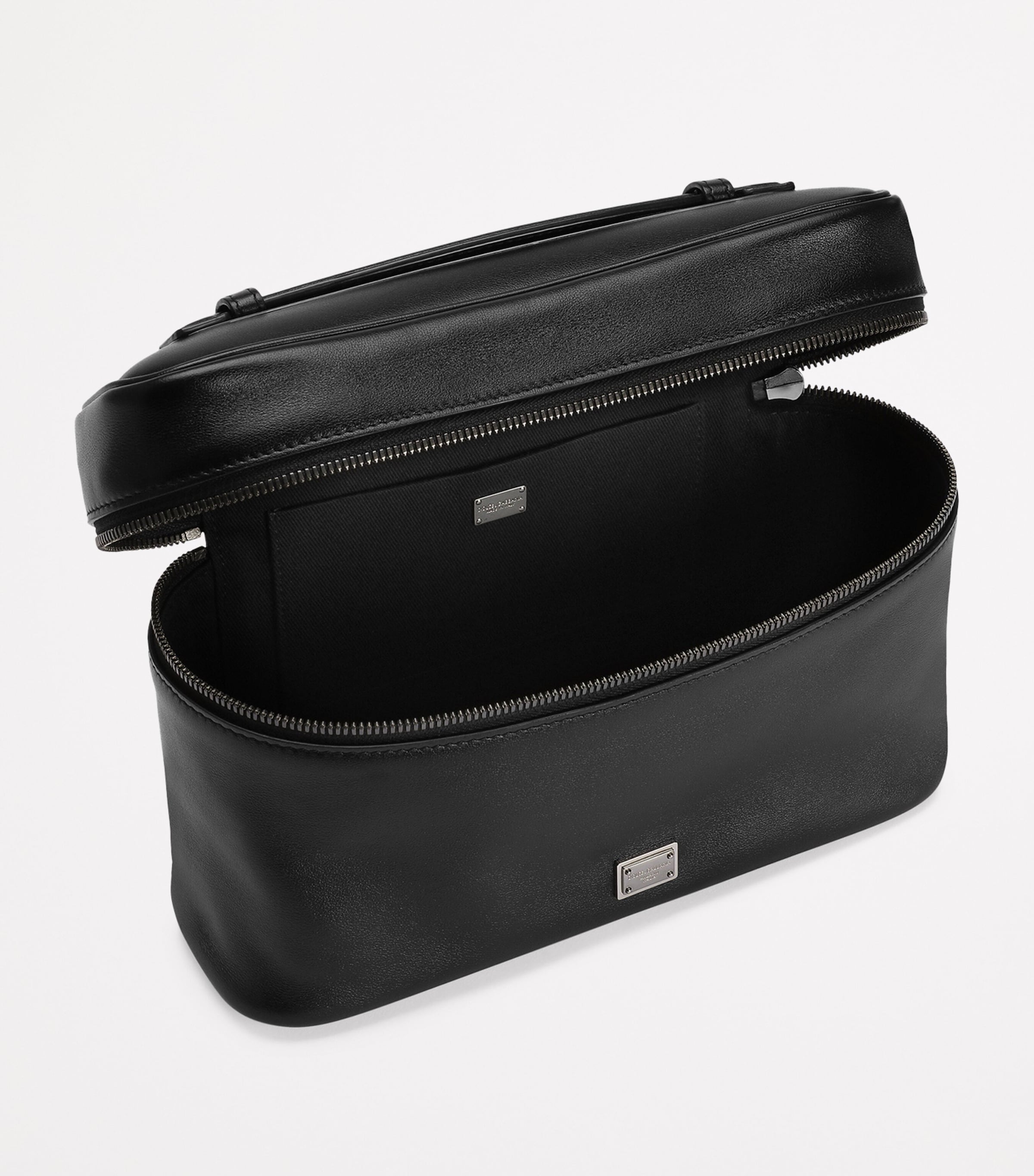 Dolce&Gabbana leather logo plaque toiletry bag - British product