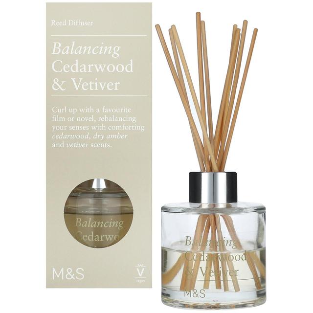 M&S Cedarwood & Vetiver Reed Diffuser   80ml