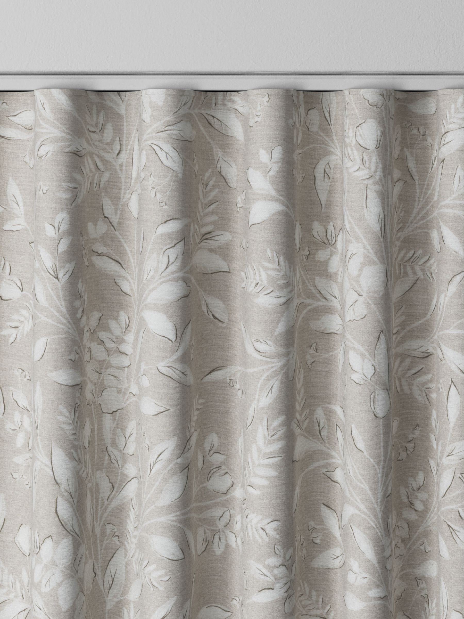 Natural country floral made to measure curtains (British brand)
