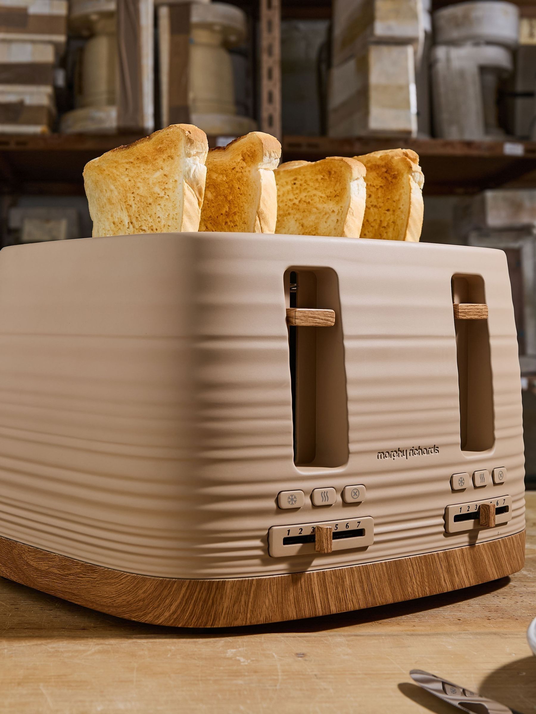 Morphy Richards Felspar Clay 4-slice toaster, imported from the UK