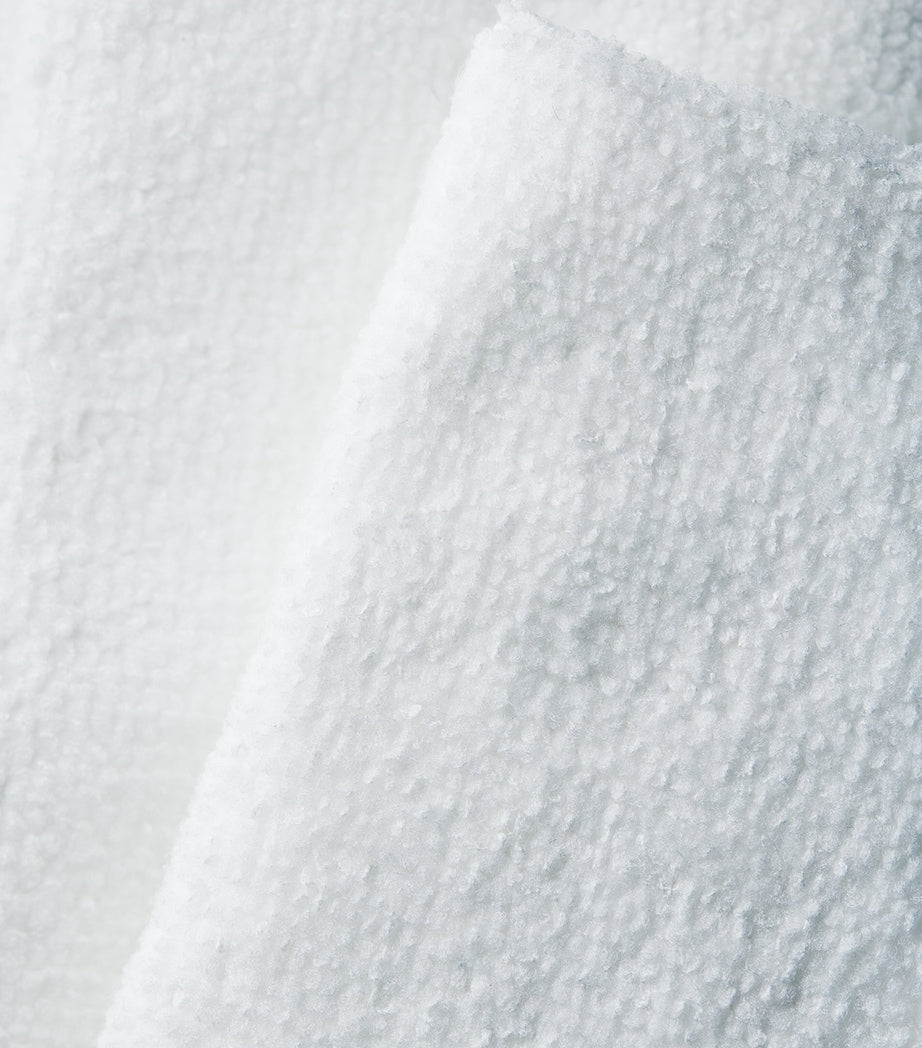 Melumé Skinscience Phenomenal Peel Cloth microfibre exfoliating cloth - British product