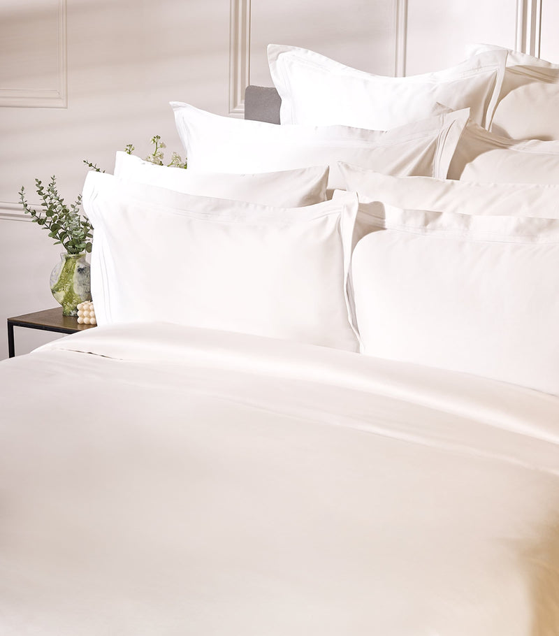 Harrods of London Richmond Single Duvet Cover Set 130cm x 200cm, UK version