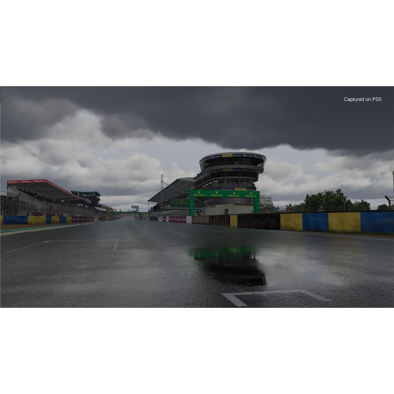 Gran Turismo 7 PS4 racing game disc, UK version