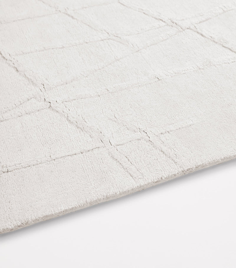 The Rug Company Riven Alabaster rug 2.44m x 3.05m (British brand)