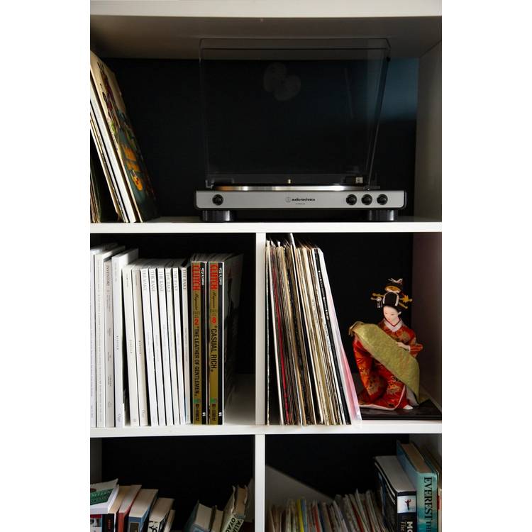 Audio-Technica AT-LP60XUSBGM turntable, imported from the UK