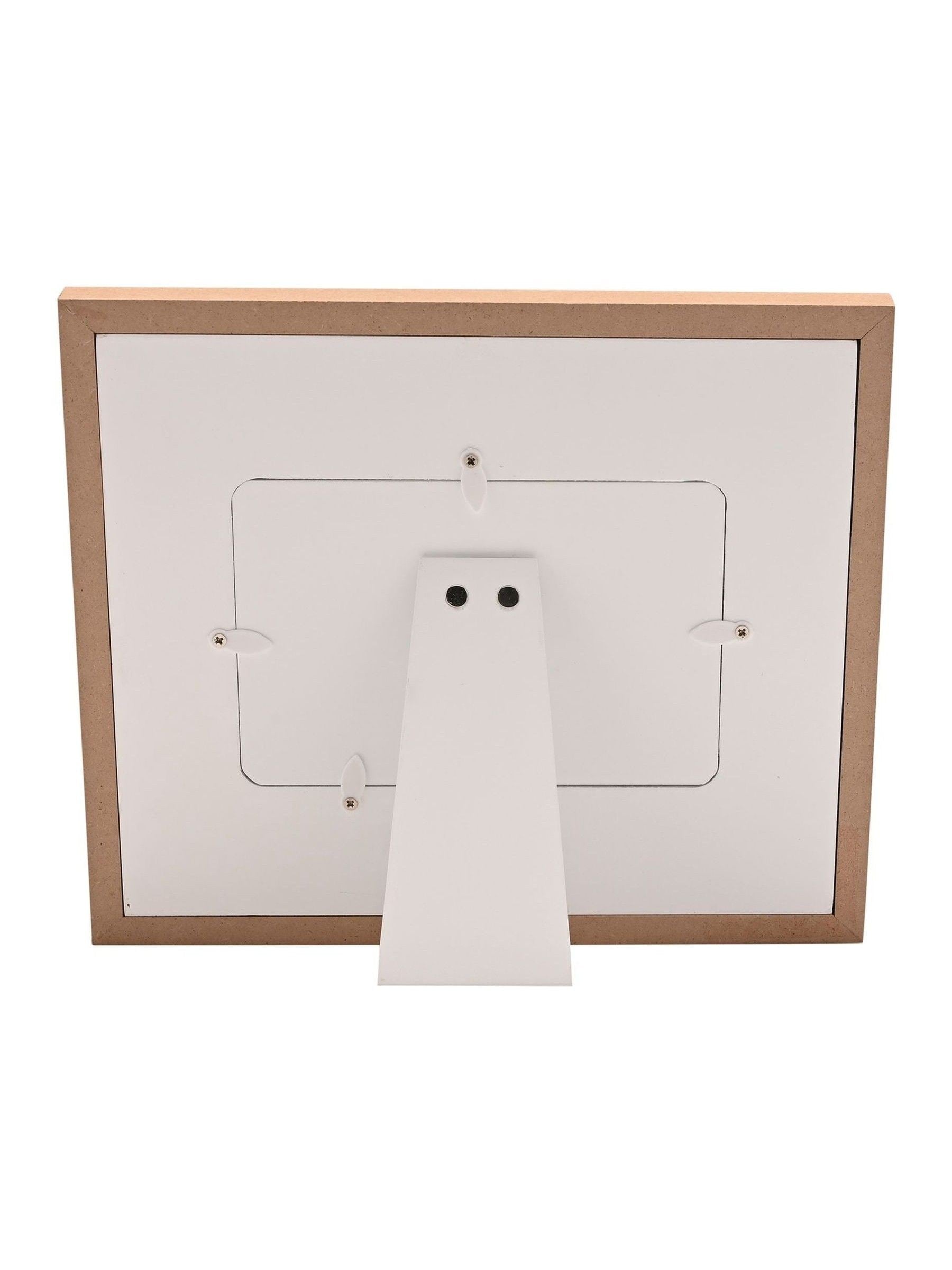 Widdop white animal border frame 6x4 inches, imported from the UK