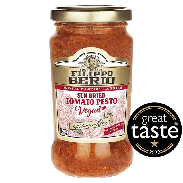 Filippo Berio Vegan Sun Dried Tomato Pesto   190g GOODS M&S   