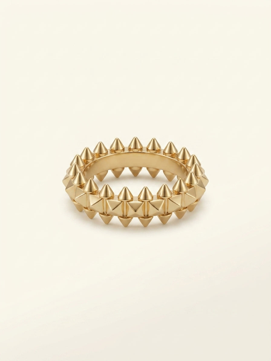 Cartier Clash de Cartier 18ct yellow gold ring - British product