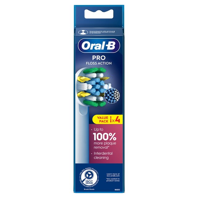 Oral-B FlossAction Toothbrush Heads   4 per pack GOODS M&S   