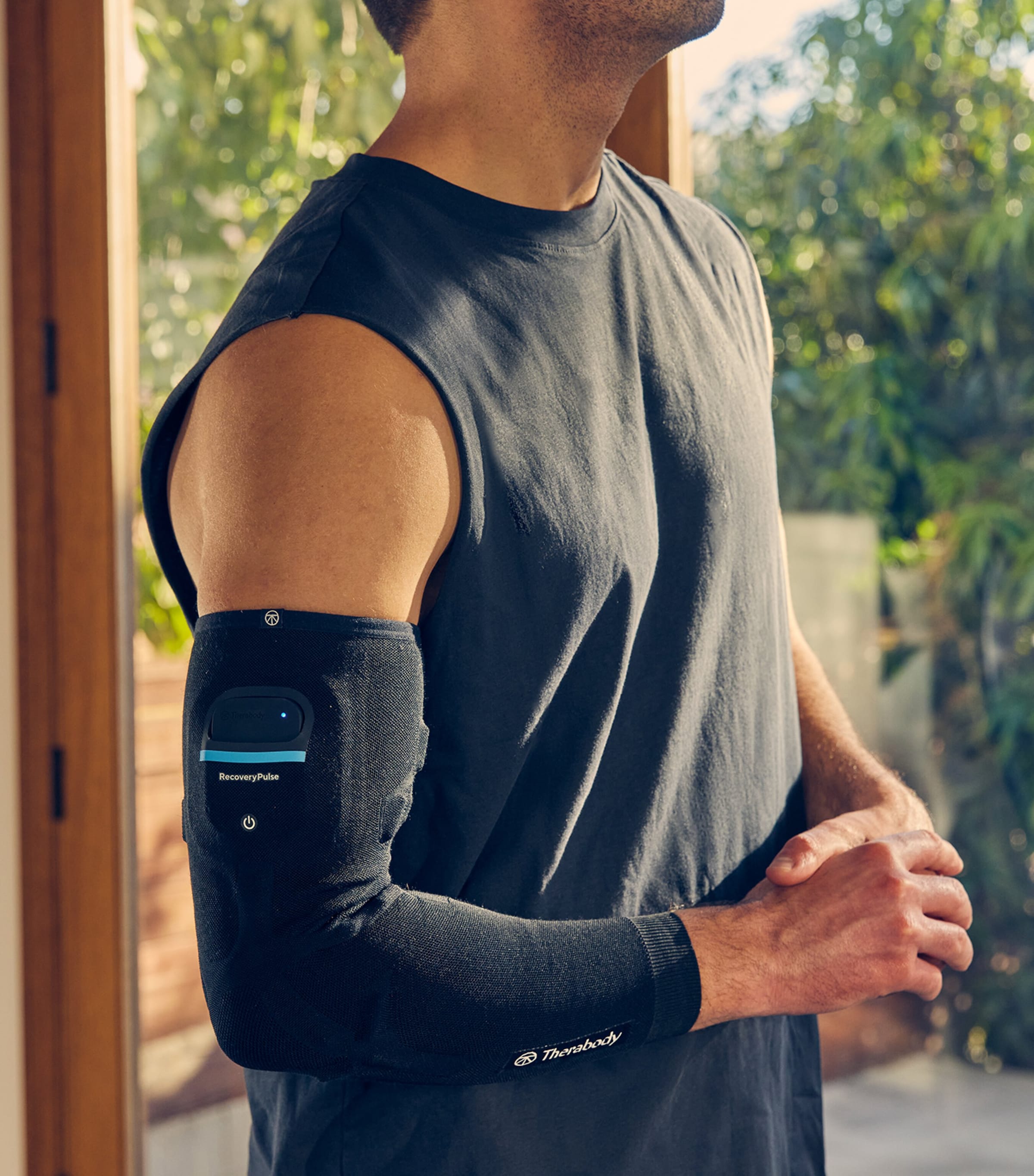 TheraBody RecoveryPulse arm sleeve Extra Large (British brand)