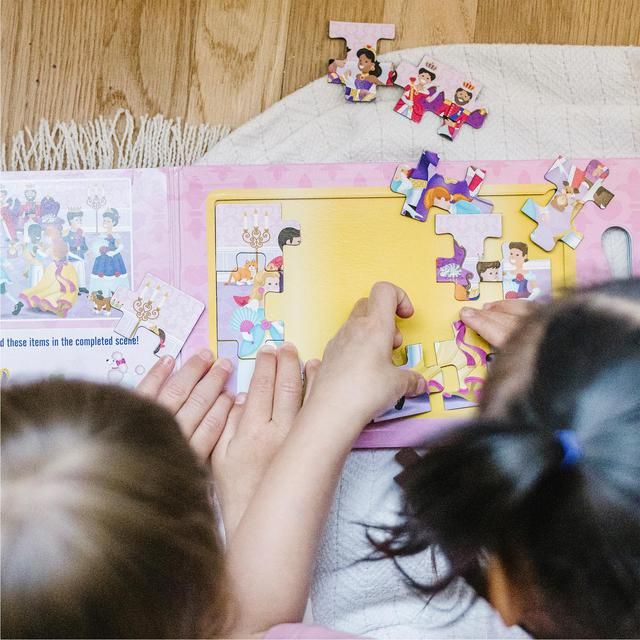 Melissa & Doug  Take Along Magnetic Jigsaw Puzzles - Princesses GOODS M&S   