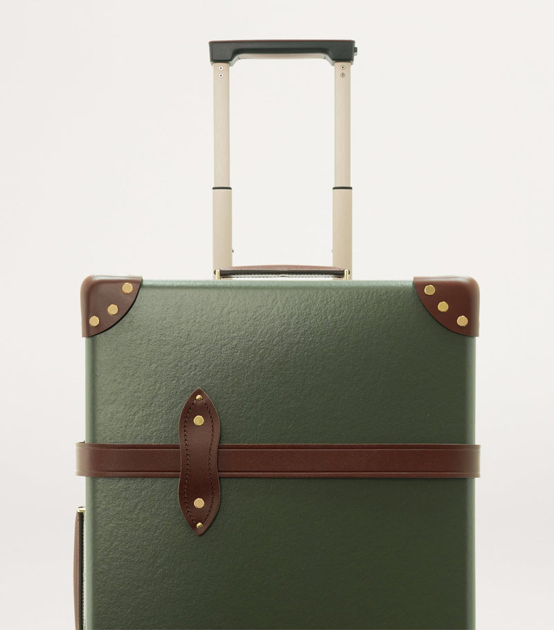 Globe-Trotter Medium Centenary 4-Wheel Suitcase 68cm, UK version