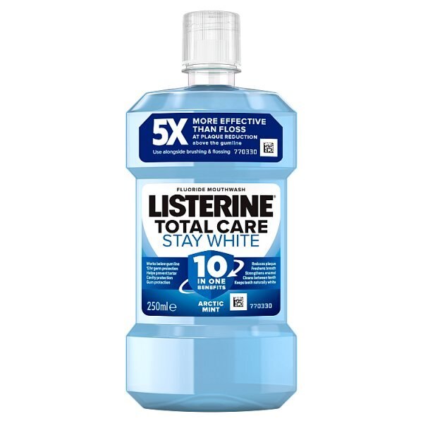 Listerine Stay White Mouthwash Artic Mint 250ml GOODS Superdrug   