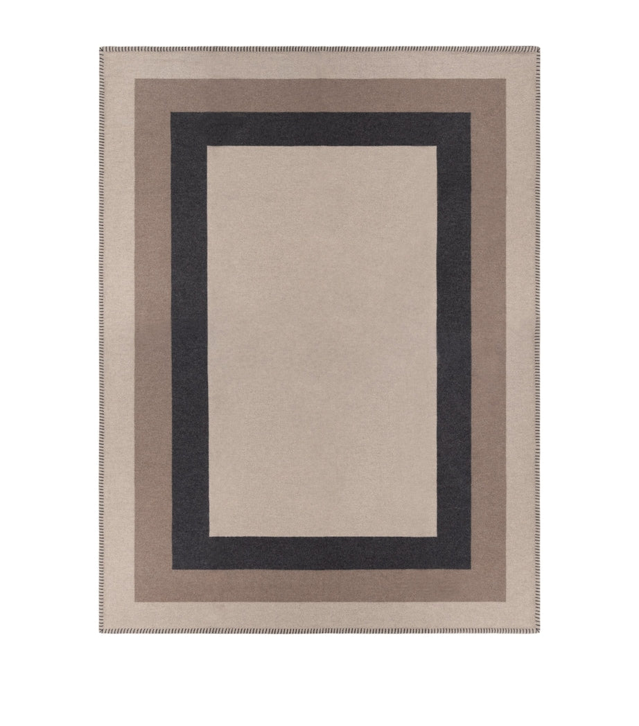 Begg x Co lambswool-cashmere Valatzu Josef blanket 137cm x 180cm - British product