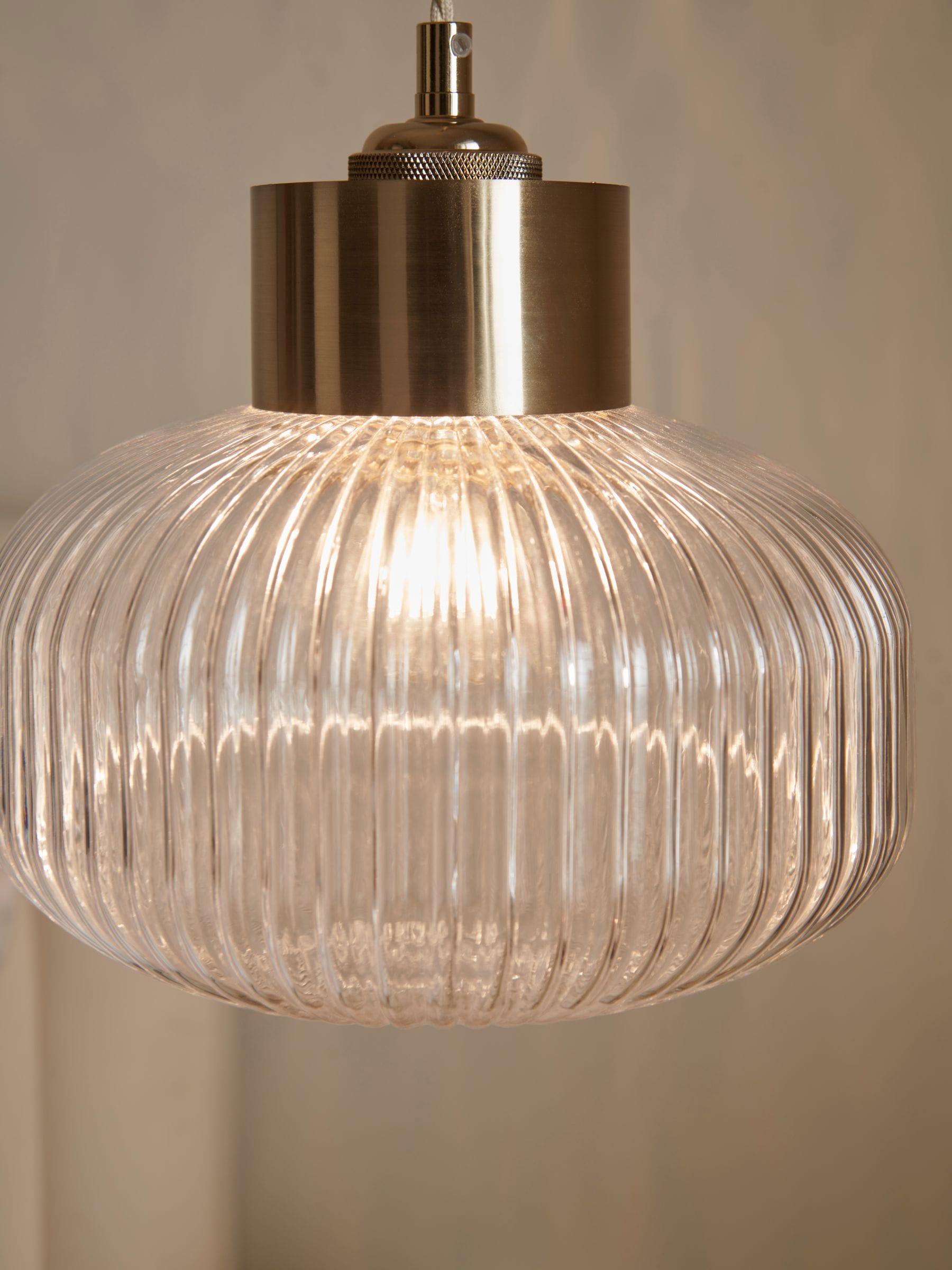 Clear Lexington Easy Fit lamp shade, imported from the UK
