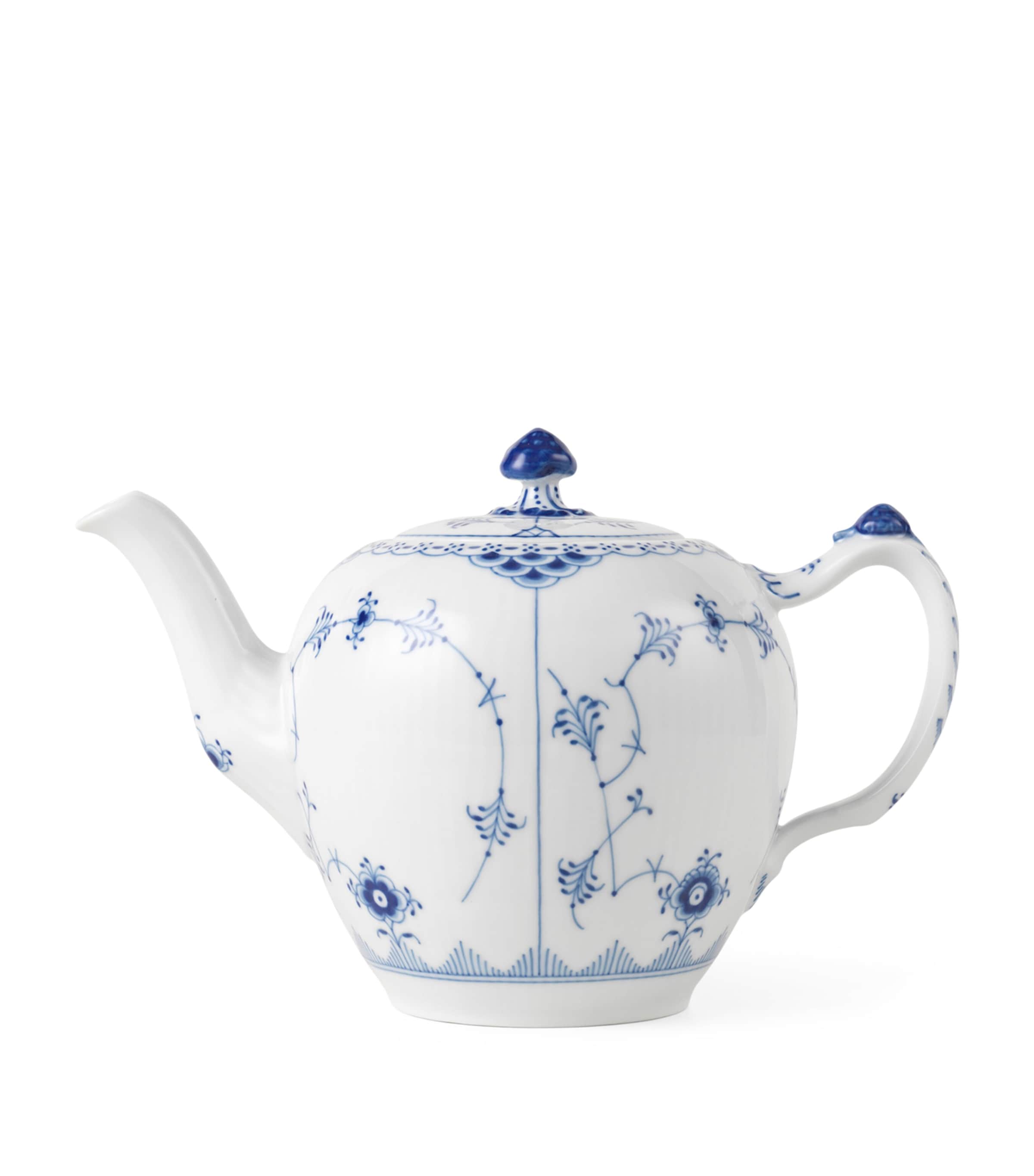 Royal Copenhagen Blue Fluted Plain Half Lace teapot 700ml, imported from the UK