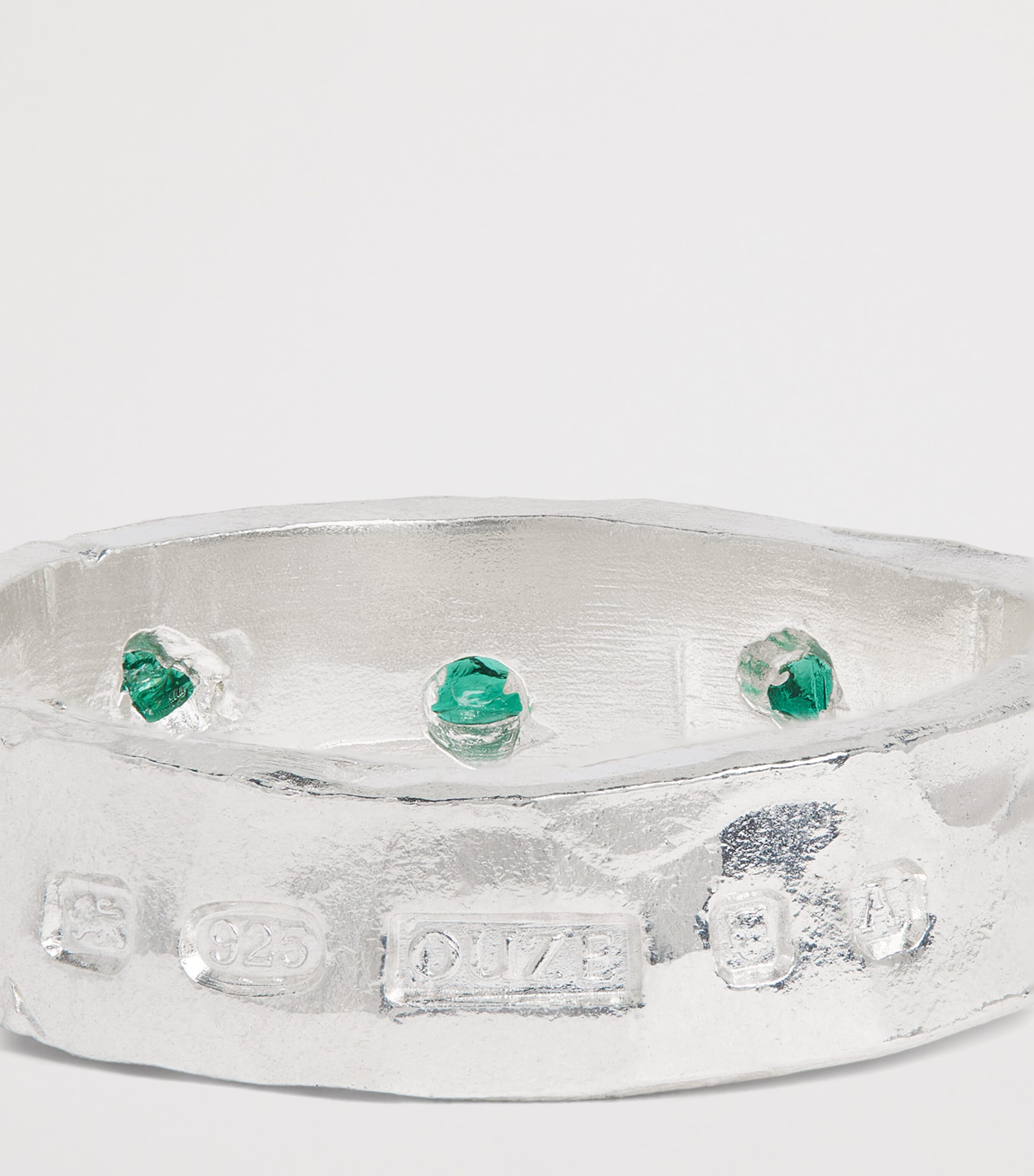 THE OUZE sterling silver and emerald scatter ring (British brand)