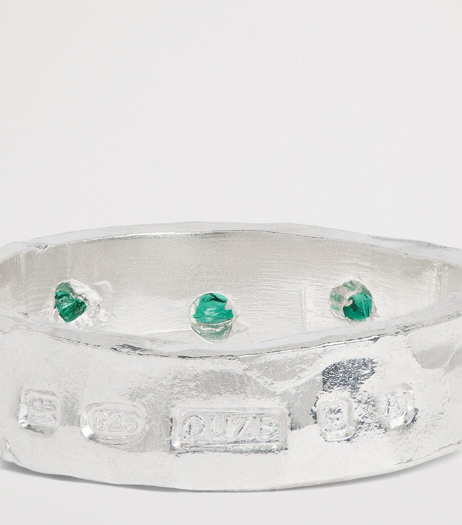 THE OUZE sterling silver and emerald scatter ring (British brand)