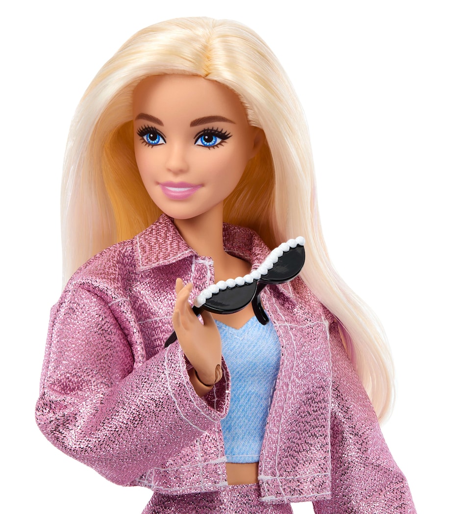 Barbie Deluxe Style fashion build up doll, UK version