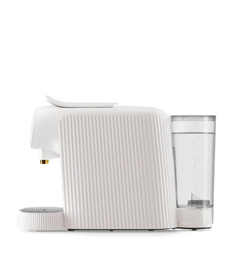 Alessi L'OR Barista coffee machine with 19 bar pressure, imported from the UK