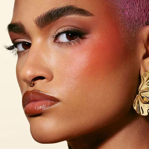Morphe Hot Shot Blush Drops Fireball shade, imported from the UK