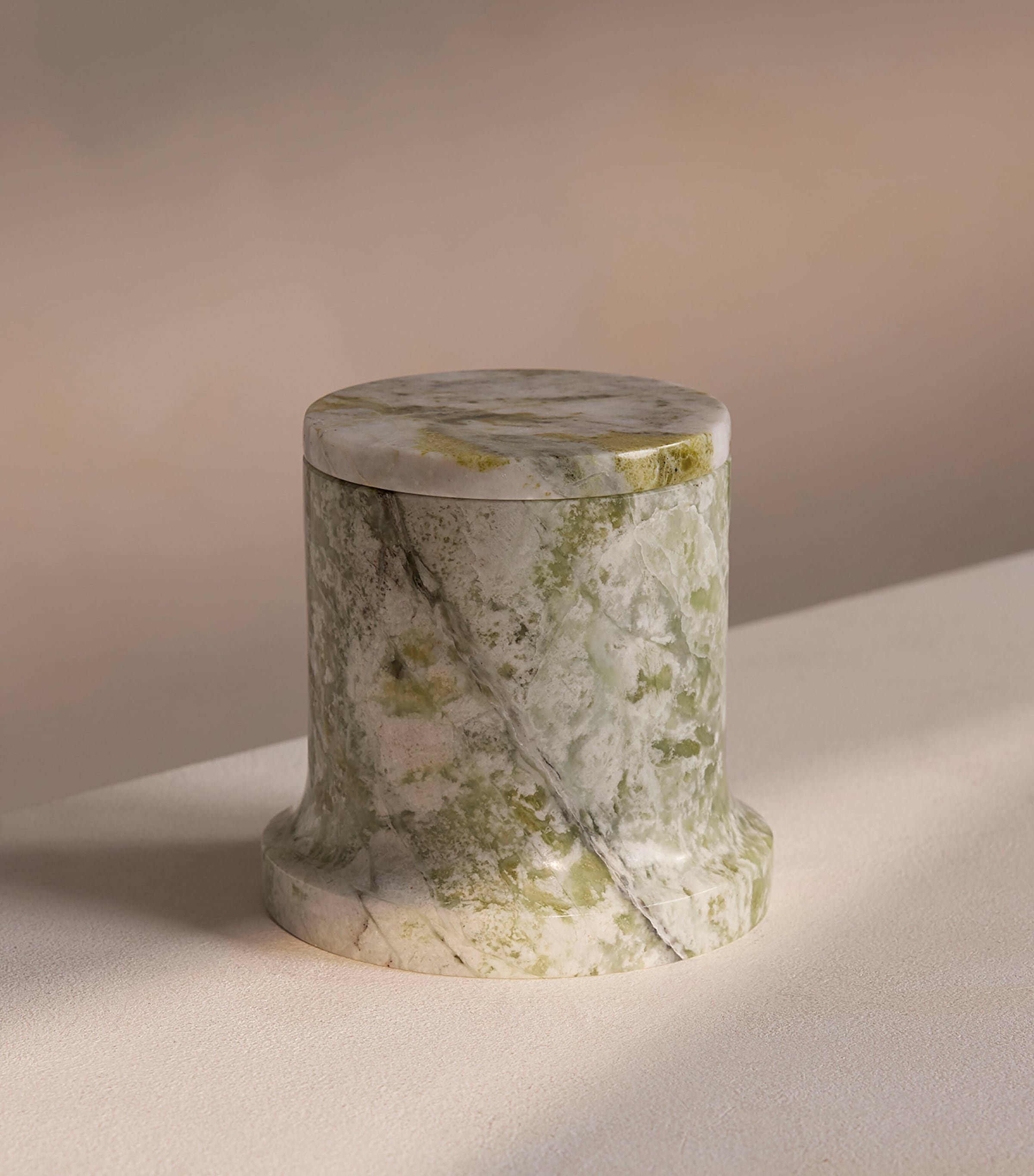 Soho Home Sicilian Thyme candle 250g (British brand)