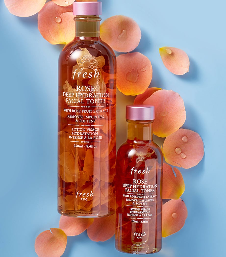 Fresh deep hydration facial toner with rose petals - British product