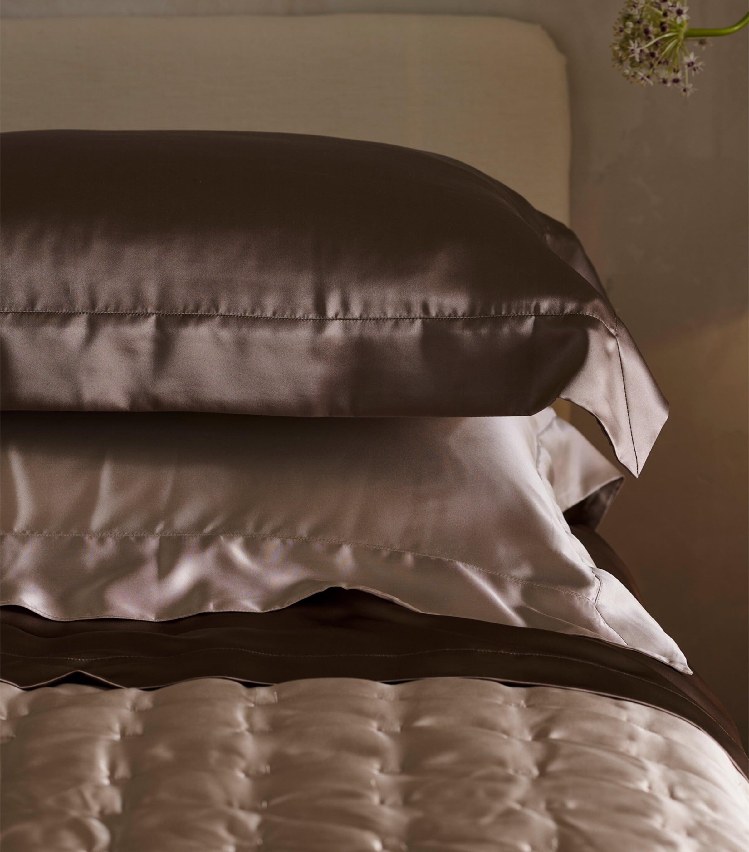 Gingerlily Silk Mocha Oxford Pillowcase 50cm x 75cm, UK version