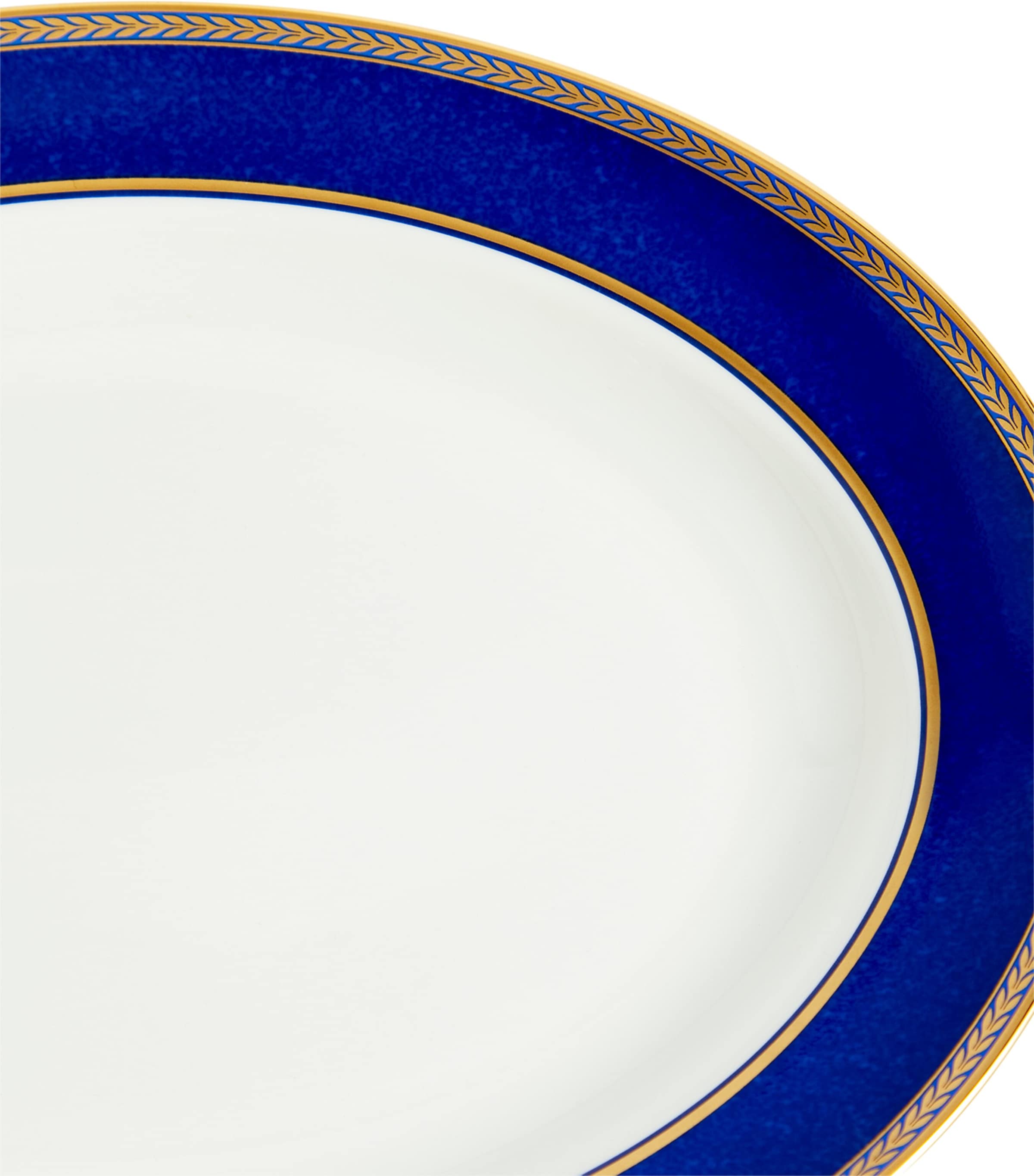 Wedgwood Renaissance Red oval platter 34cm (British brand)