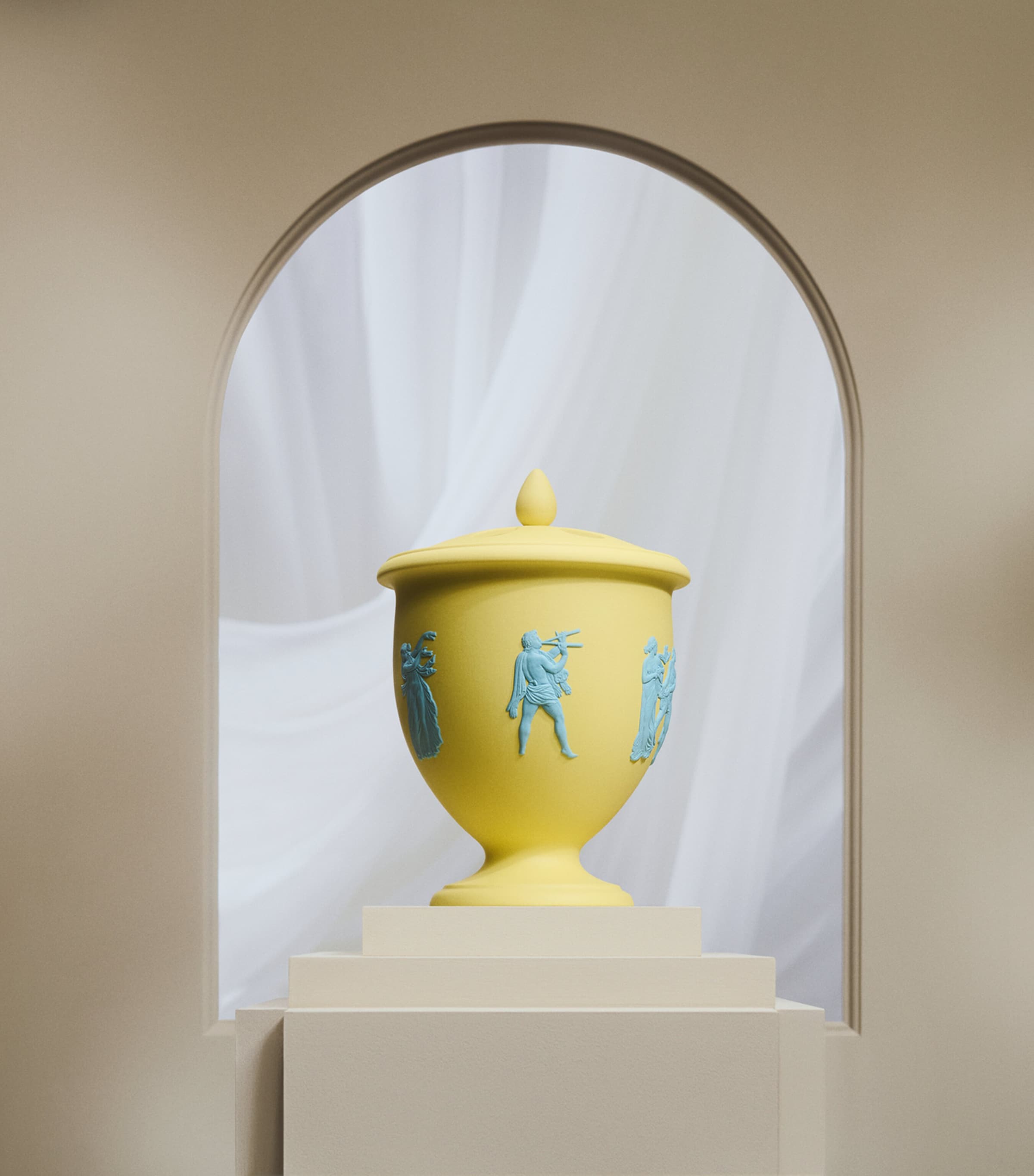 Wedgwood Bacchus flower vase 20.5cm (British brand)