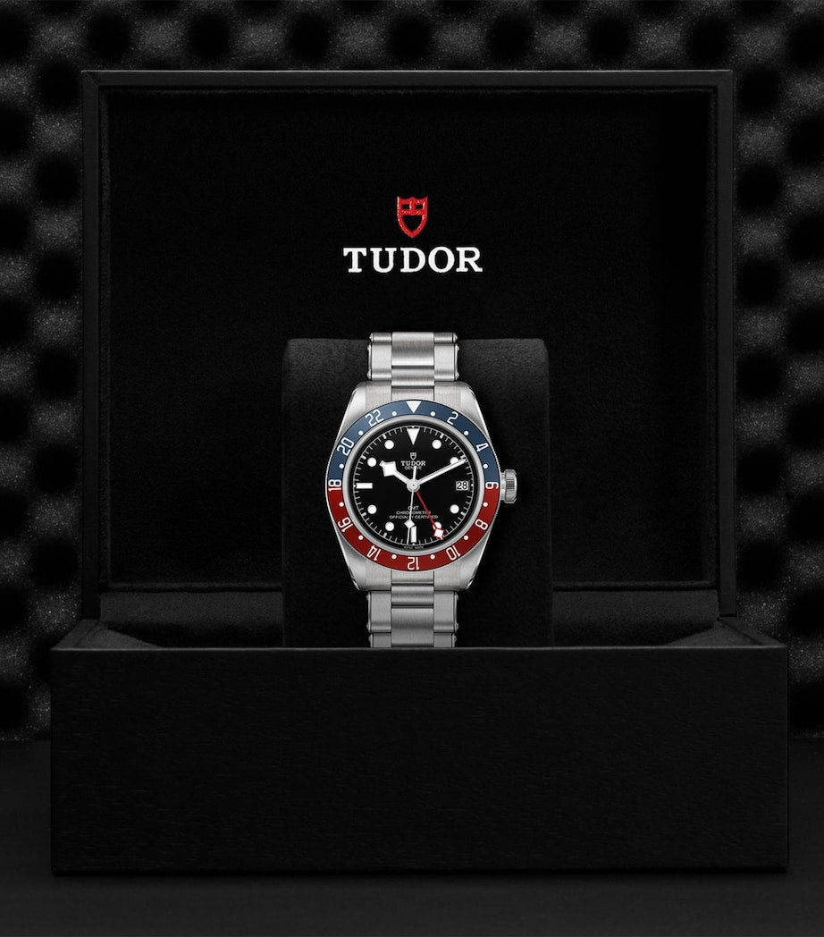 TUDOR Black Bay GMT watch 41mm with burgundy blue bezel - British product
