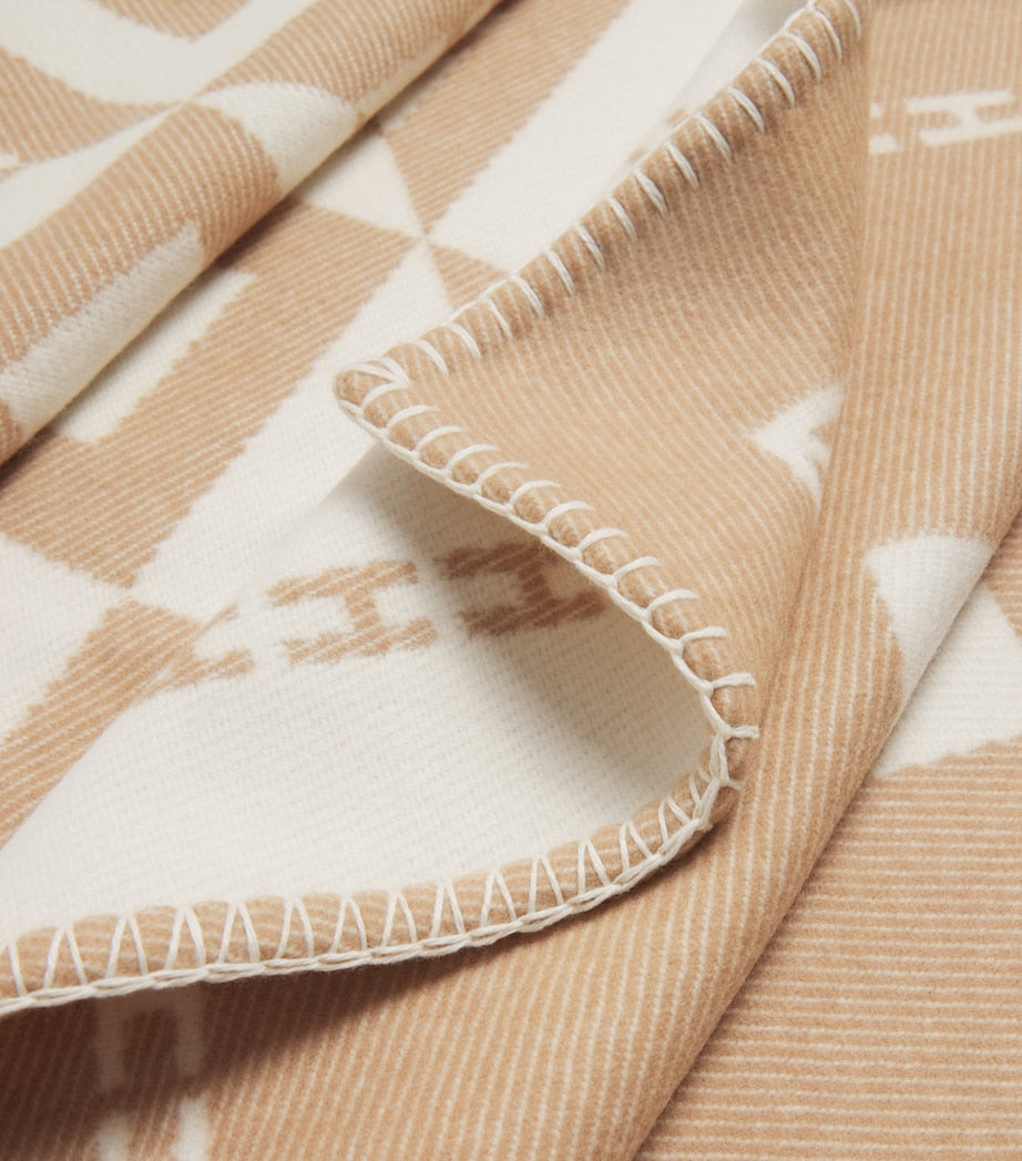 Exclusive Cashmere and Wool Throw with Geometric Pattern