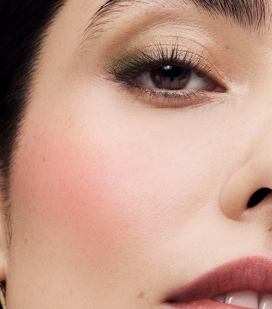 Estée Lauder sculpting blush powder for cheeks and contour - British product