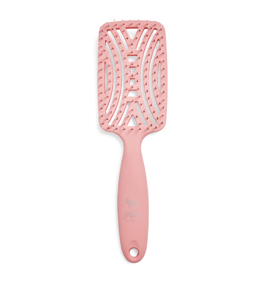 Beauty Works x Huda detangling brush - British product