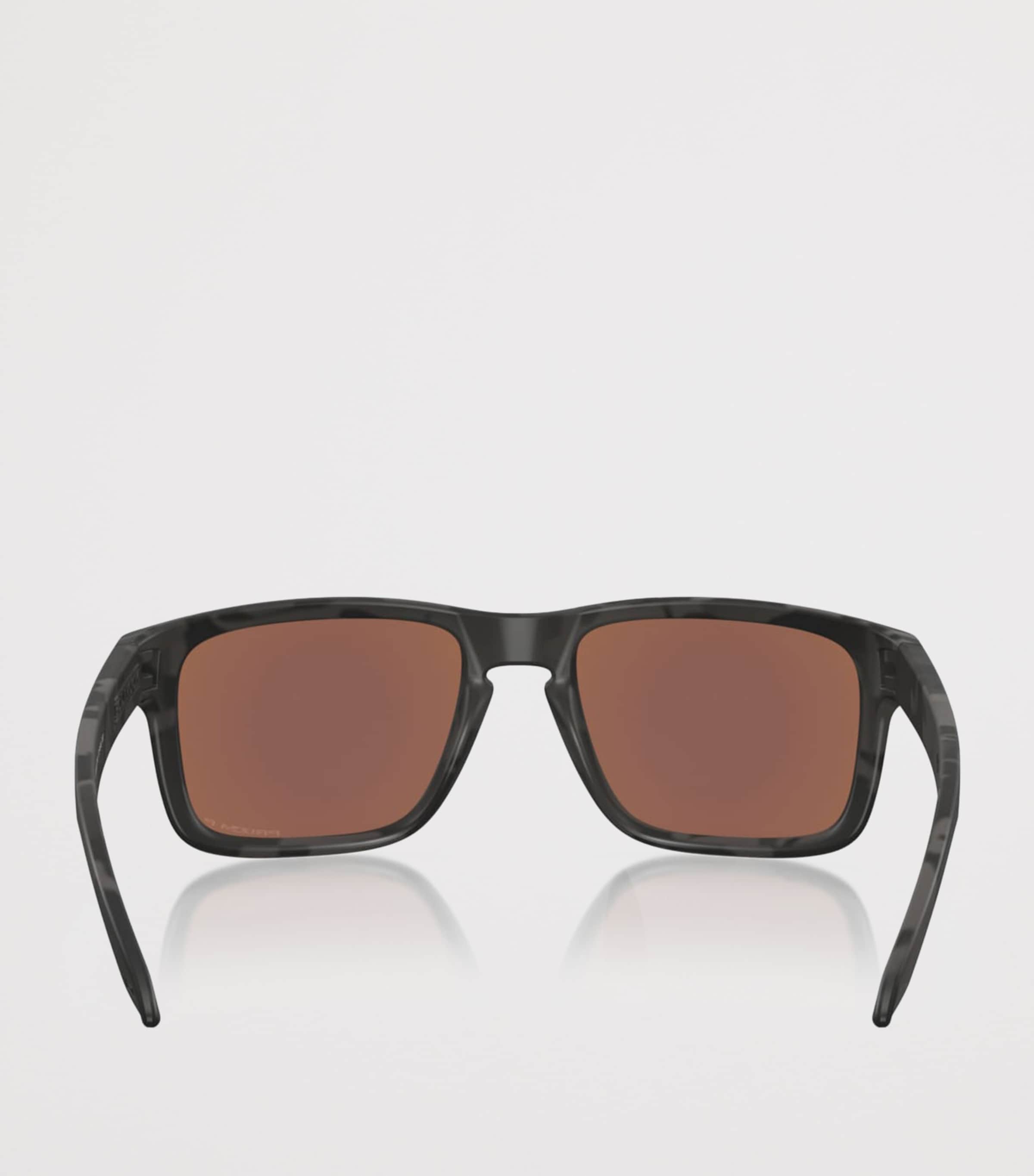 Oakley Holbrook square sunglasses (British brand)