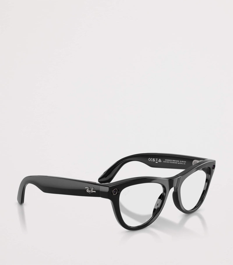 Ray-Ban Meta Smart Skyler sunglasses with camera - British product