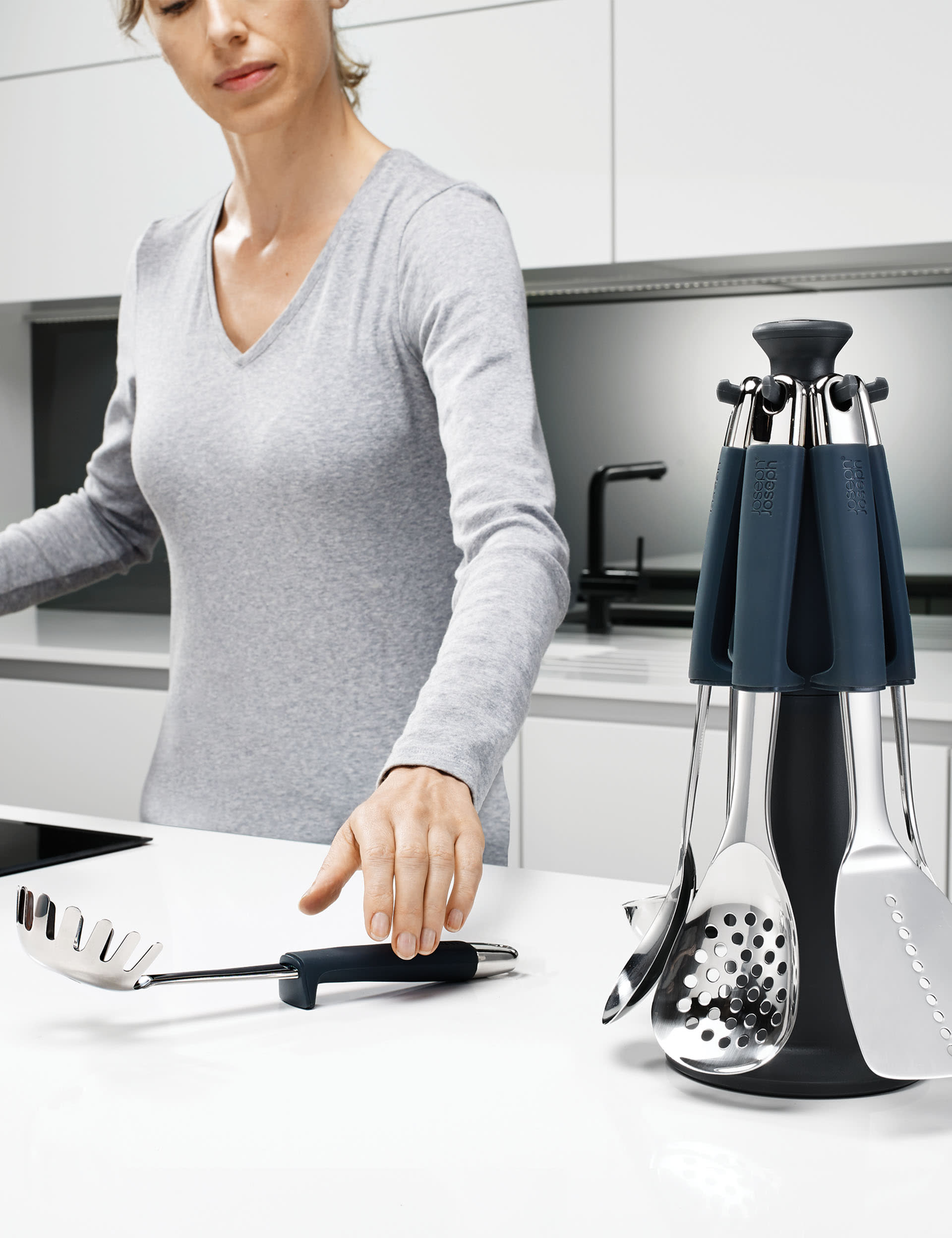 Joseph Joseph Elevate Stainless Steel 6-piece Utensil Set - British product