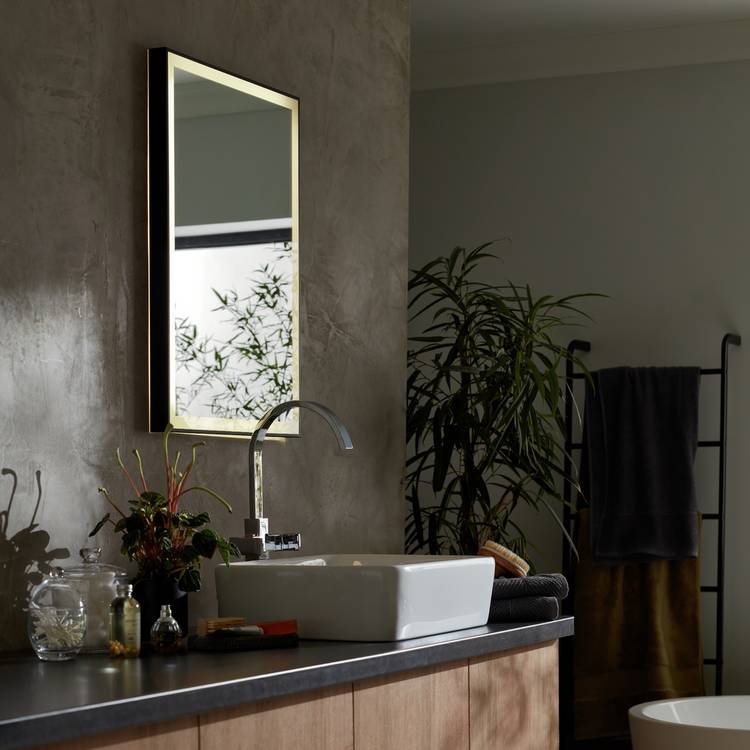 Habitat LED backlit demister touch mirror 70x50 - British product