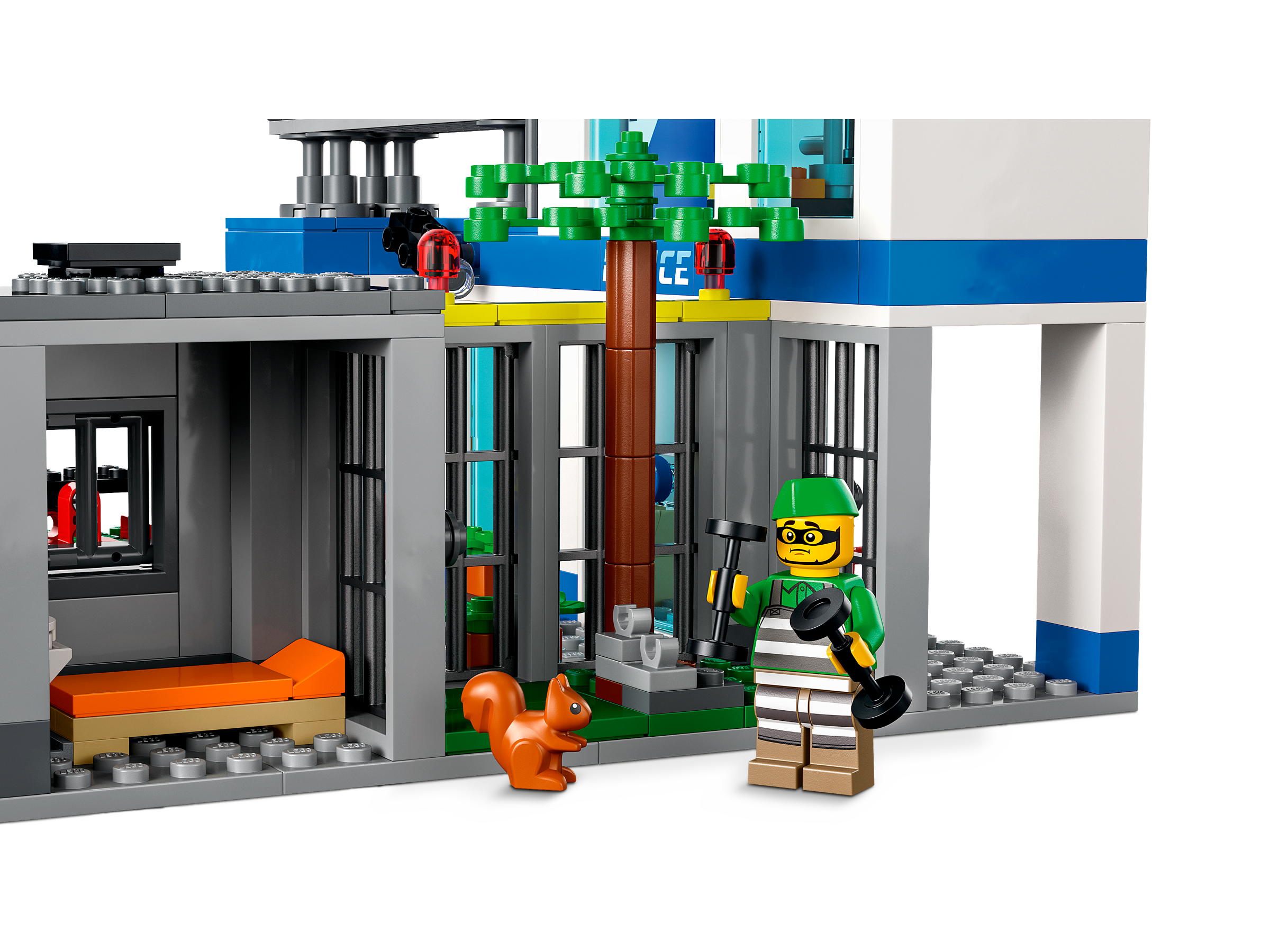 LEGO City Police Station set 668 pieces, imported from the UK
