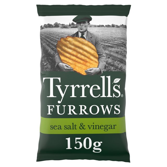 Tyrrells Sea Salt & Vinegar Sharing Crisps   150g GOODS M&S   