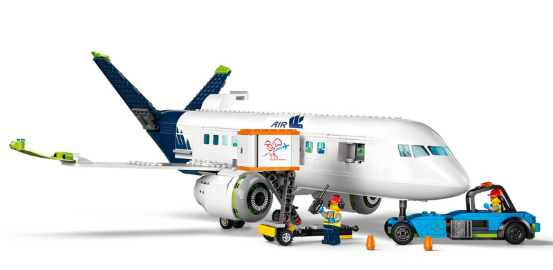 Lego Passenger Airplane 913 Pieces building set, imported from the UK