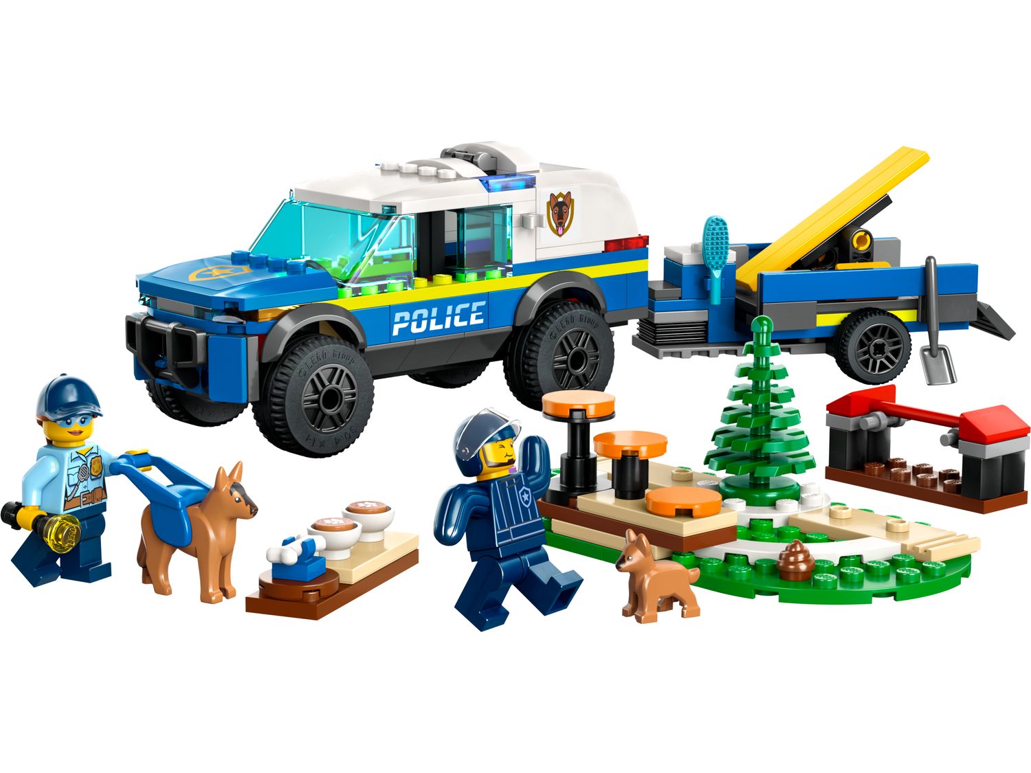 LEGO Mobile Police Dog Training set 197 Pieces, imported from the UK