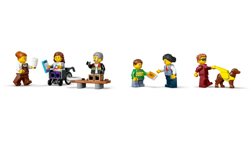 LEGO City Downtown Streetcar and Station 811 Pieces - British product
