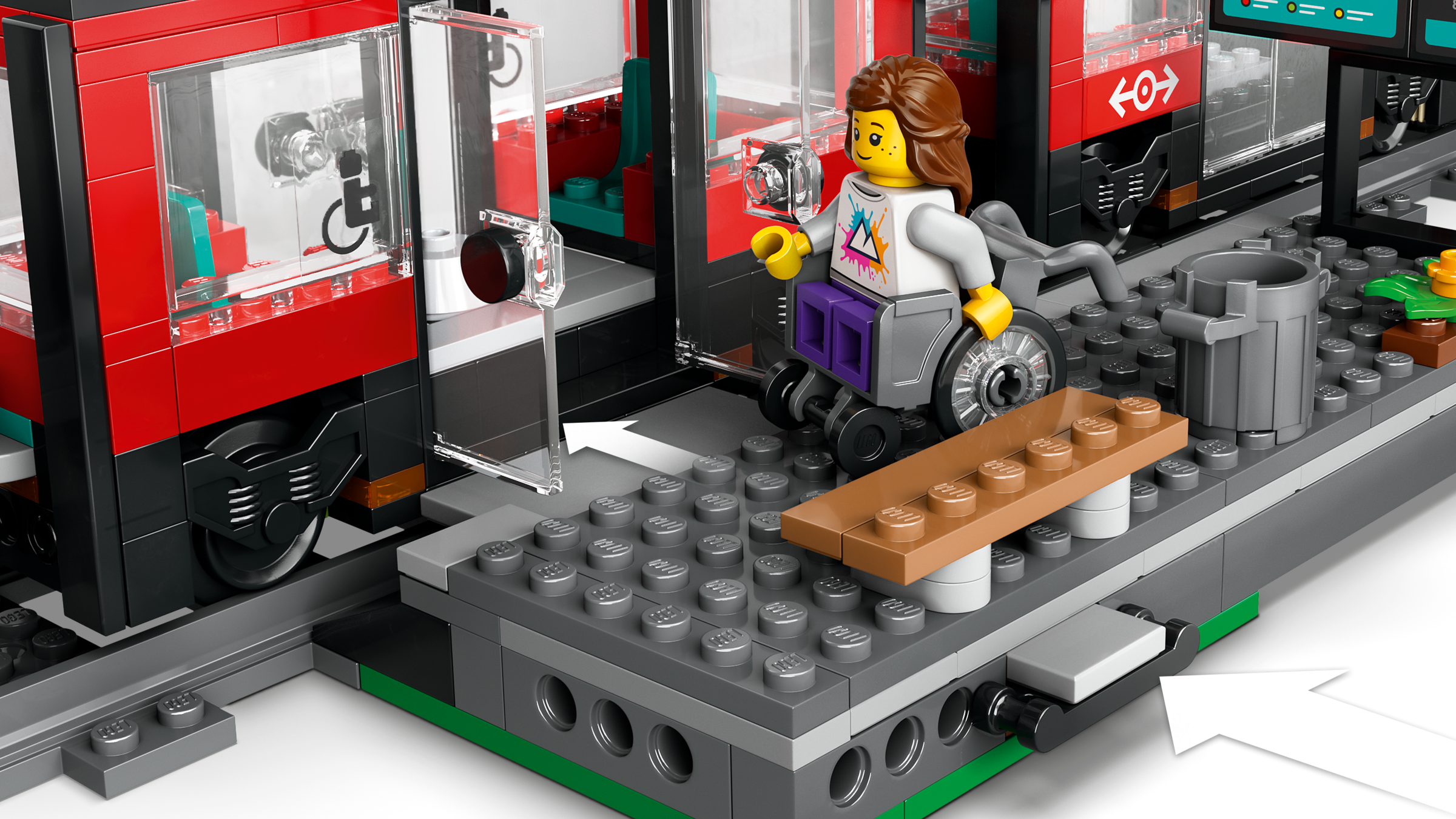 LEGO City Downtown Streetcar and Station 811 Pieces - British product