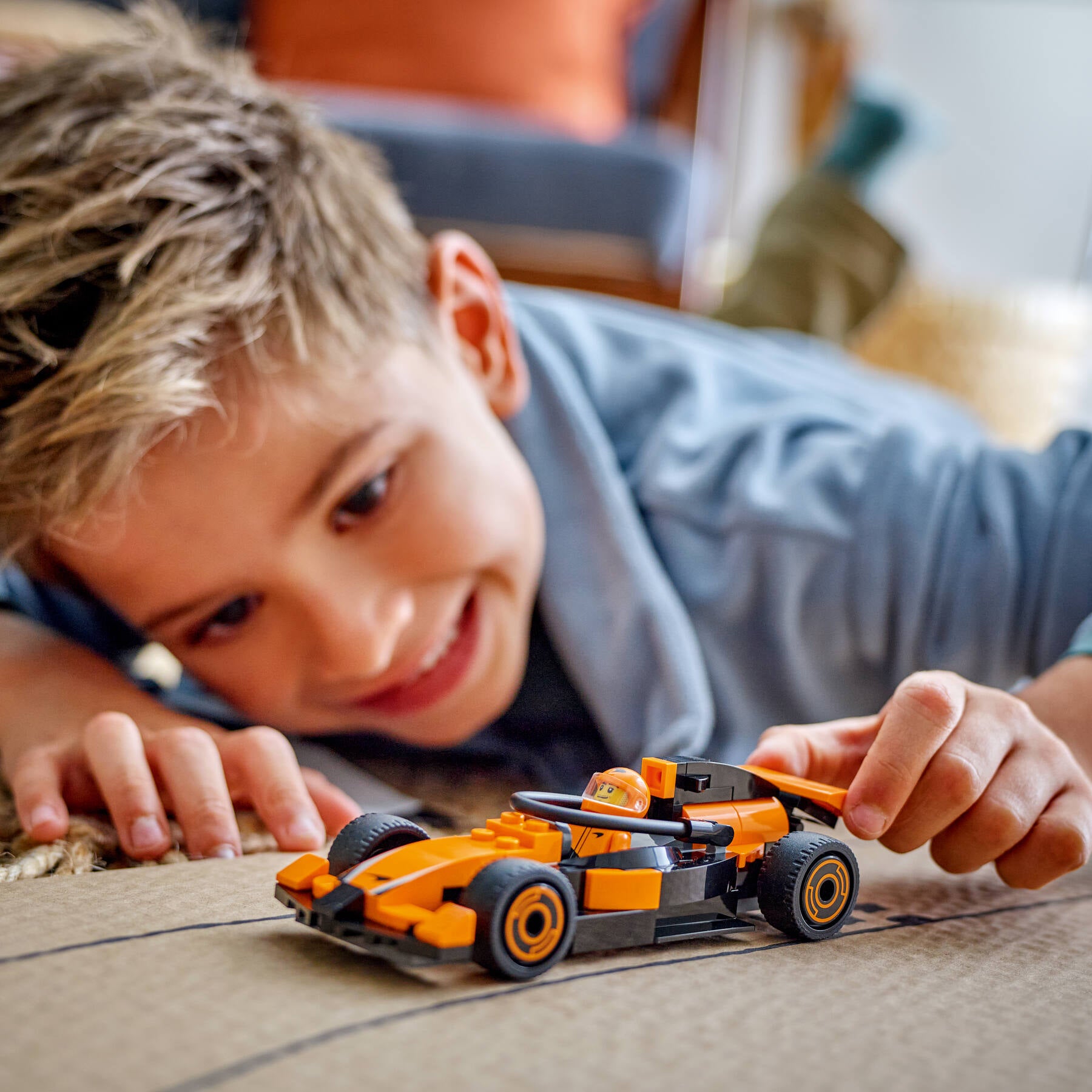 LEGO F1 Driver with McLaren Race Car 86 Pieces - British product