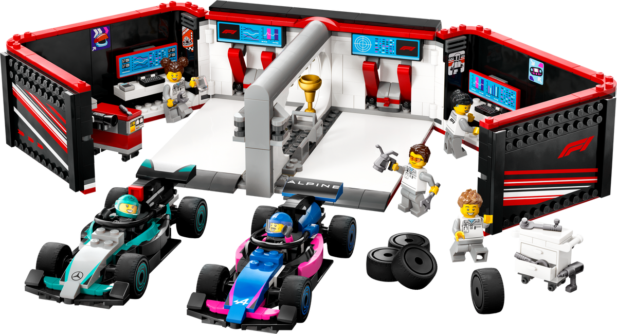 LEGO F1 garage Mercedes AMG Alpine cars set 678 pieces - British product
