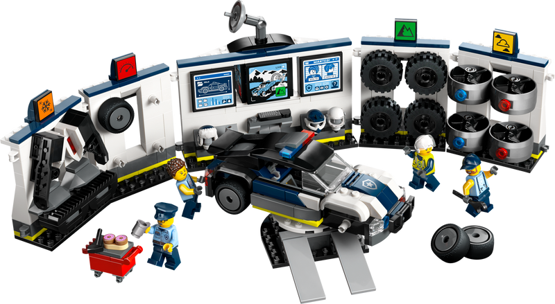 LEGO Police Car Garage 489 pieces - British product